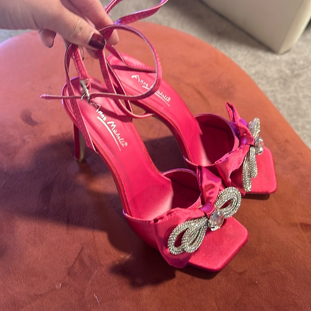 Hot pink bow heels